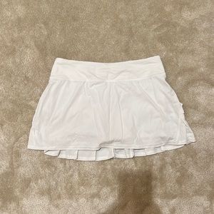 White lululemon tennis skirt